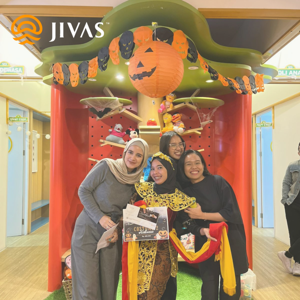 Juara Halloween oleh drg N. Sofiah